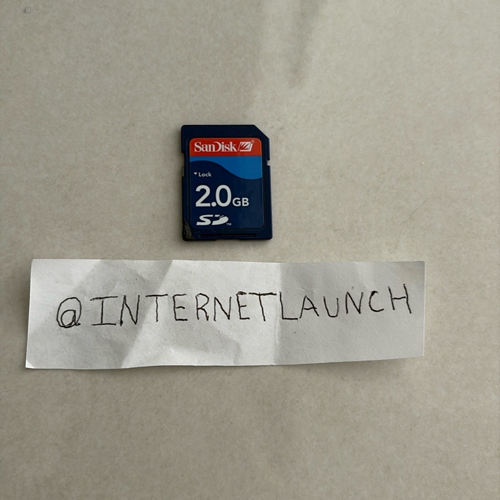 Sandisk 2GB Memory Card